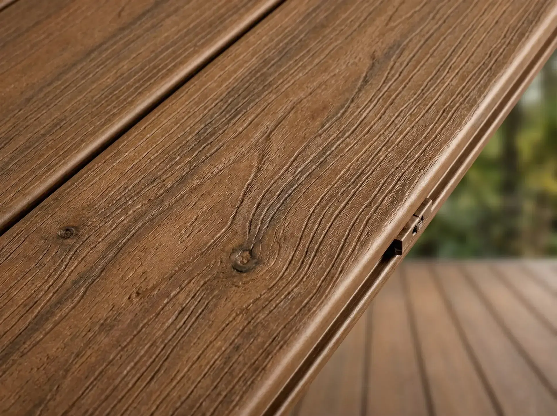Deck vs Patio: Which Is Right for Your Seattle Home?